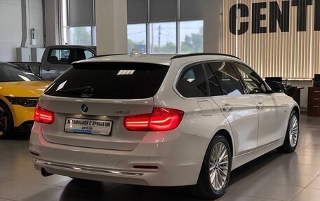 BMW 3 серия, 2017 год, 1 990 000 рублей, 6 фотография
