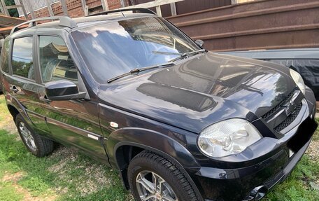 Chevrolet Niva I рестайлинг, 2012 год, 590 000 рублей, 3 фотография