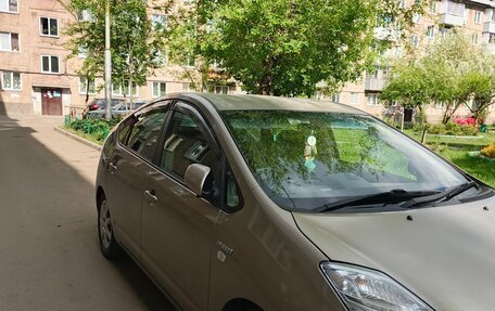 Toyota Prius, 2008 год, 750 000 рублей, 7 фотография