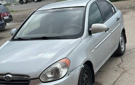 Hyundai Verna II, 2006 год, 310 000 рублей, 3 фотография