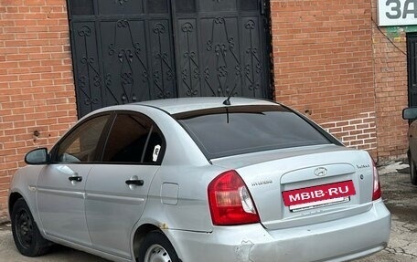 Hyundai Verna II, 2006 год, 310 000 рублей, 4 фотография
