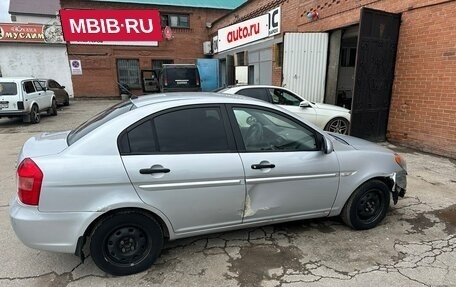 Hyundai Verna II, 2006 год, 310 000 рублей, 10 фотография