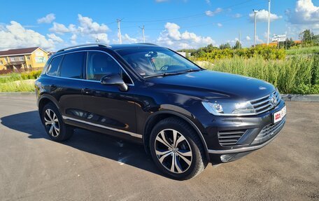 Volkswagen Touareg III, 2016 год, 2 500 000 рублей, 8 фотография