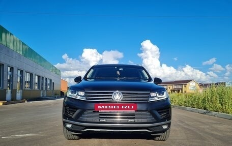 Volkswagen Touareg III, 2016 год, 2 500 000 рублей, 10 фотография
