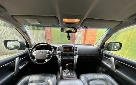Toyota Land Cruiser 200, 2012 год, 3 850 000 рублей, 9 фотография