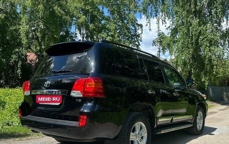 Toyota Land Cruiser 200, 2012 год, 3 850 000 рублей, 6 фотография