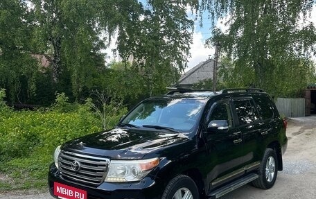 Toyota Land Cruiser 200, 2012 год, 3 850 000 рублей, 2 фотография