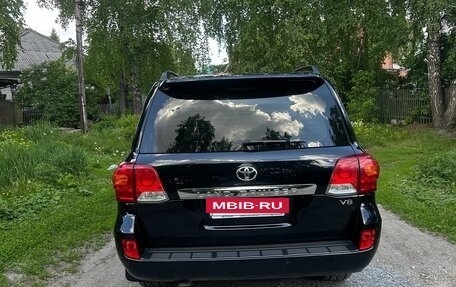 Toyota Land Cruiser 200, 2012 год, 3 850 000 рублей, 4 фотография