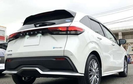 Nissan Note, 2021 год, 1 250 000 рублей, 8 фотография