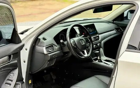 Honda Accord IX рестайлинг, 2022 год, 2 050 000 рублей, 7 фотография
