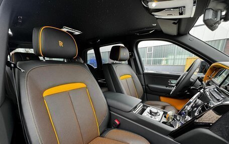 Rolls-Royce Cullinan, 2025 год, 79 900 000 рублей, 14 фотография