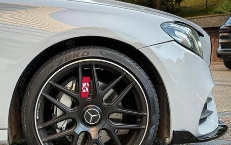 Mercedes-Benz E-Класс, 2018 год, 2 285 000 рублей, 3 фотография