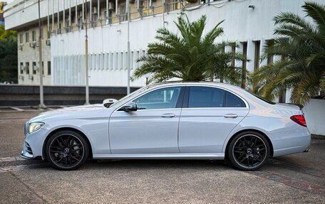 Mercedes-Benz E-Класс, 2018 год, 2 285 000 рублей, 8 фотография