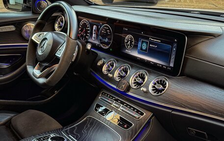Mercedes-Benz E-Класс, 2018 год, 2 285 000 рублей, 15 фотография