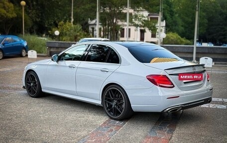 Mercedes-Benz E-Класс, 2018 год, 2 285 000 рублей, 5 фотография