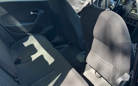 Volkswagen Polo VI (EU Market), 2015 год, 860 000 рублей, 15 фотография