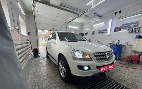 Mercedes-Benz M-Класс, 2005 год, 990 000 рублей, 9 фотография