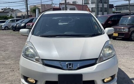 Honda Fit Shuttle I рестайлинг, 2014 год, 835 000 рублей, 2 фотография