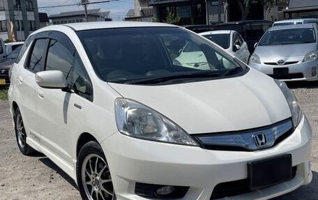 Honda Fit Shuttle I рестайлинг, 2014 год, 835 000 рублей, 3 фотография