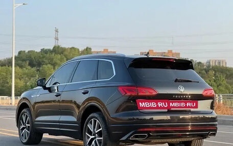 Volkswagen Touareg III, 2022 год, 4 750 000 рублей, 4 фотография