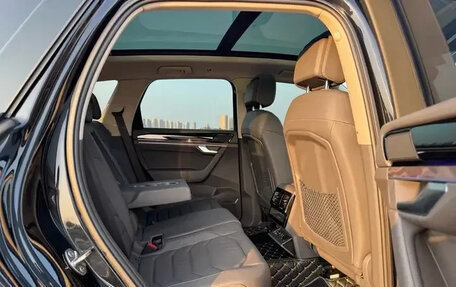 Volkswagen Touareg III, 2022 год, 4 750 000 рублей, 20 фотография