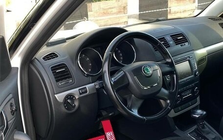 Skoda Yeti I рестайлинг, 2011 год, 820 000 рублей, 2 фотография