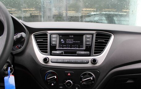 Hyundai Solaris II рестайлинг, 2017 год, 1 194 000 рублей, 12 фотография