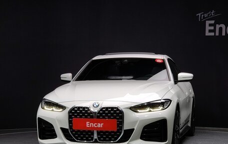 BMW 4 серия, 2022 год, 4 050 000 рублей, 1 фотография