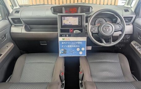 Toyota Roomy I, 2022 год, 1 085 000 рублей, 11 фотография