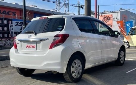 Toyota Vitz, 2015 год, 752 580 рублей, 4 фотография