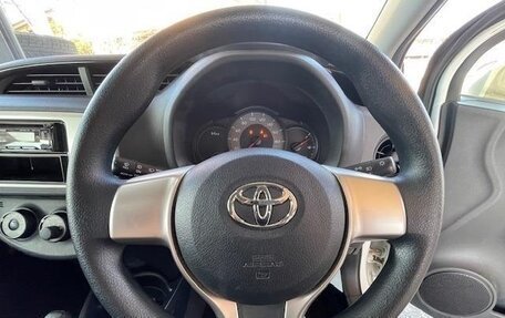 Toyota Vitz, 2015 год, 752 580 рублей, 11 фотография