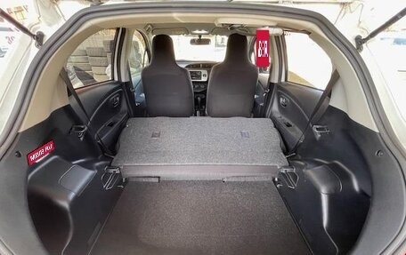 Toyota Vitz, 2015 год, 752 580 рублей, 18 фотография