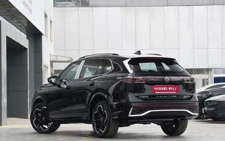 Volkswagen Tiguan, 2025 год, 4 050 000 рублей, 7 фотография
