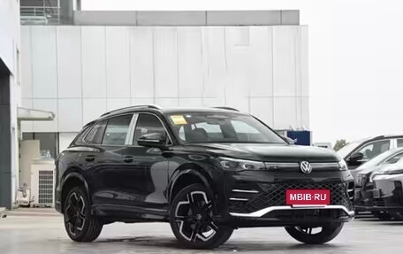 Volkswagen Tiguan, 2025 год, 4 050 000 рублей, 3 фотография