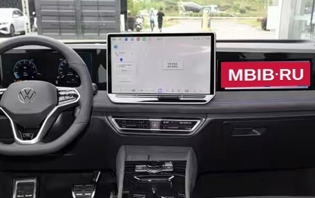 Volkswagen Tiguan, 2025 год, 4 050 000 рублей, 11 фотография