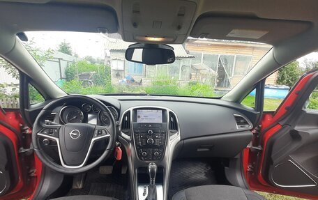 Opel Astra J, 2012 год, 720 000 рублей, 9 фотография