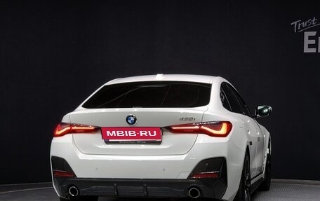 BMW 4 серия, 2022 год, 4 050 000 рублей, 3 фотография
