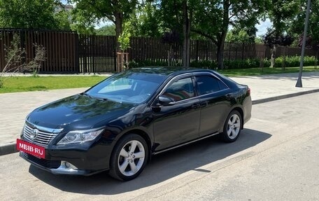 Toyota Camry, 2012 год, 1 750 000 рублей, 2 фотография