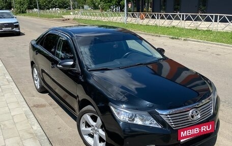 Toyota Camry, 2012 год, 1 750 000 рублей, 3 фотография