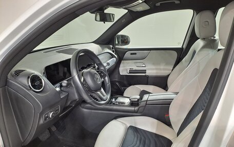 Mercedes-Benz GLB, 2020 год, 3 090 000 рублей, 13 фотография