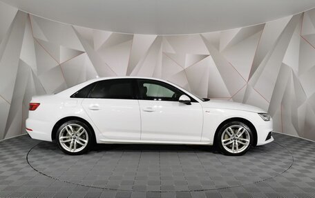 Audi A4, 2017 год, 2 395 000 рублей, 6 фотография
