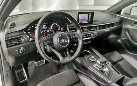 Audi A4, 2017 год, 2 395 000 рублей, 16 фотография