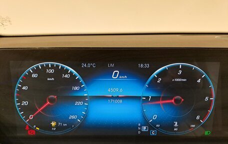 Mercedes-Benz GLB, 2021 год, 2 899 000 рублей, 10 фотография