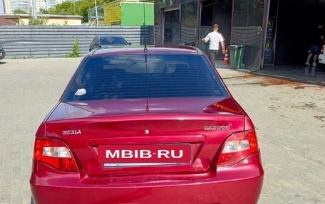 Daewoo Nexia I рестайлинг, 2011 год, 250 000 рублей, 2 фотография
