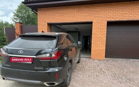 Lexus RX IV рестайлинг, 2016 год, 3 800 000 рублей, 7 фотография