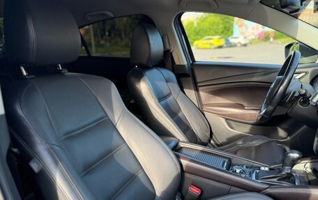 Mazda 6, 2017 год, 2 400 000 рублей, 10 фотография