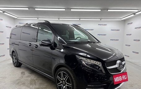 Mercedes-Benz V-Класс, 2020 год, 7 700 000 рублей, 3 фотография