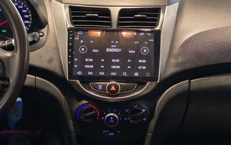 Hyundai Solaris II рестайлинг, 2013 год, 720 000 рублей, 5 фотография
