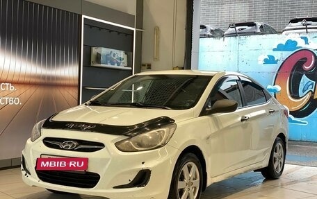 Hyundai Solaris II рестайлинг, 2013 год, 720 000 рублей, 7 фотография