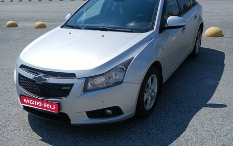 Chevrolet Cruze II, 2011 год, 780 000 рублей, 1 фотография